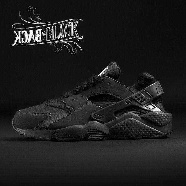 nike air huarache noir prix, Nike Air Huarache Triple Black: Release Date